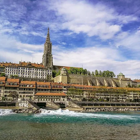 Artroom بيت ضيافة